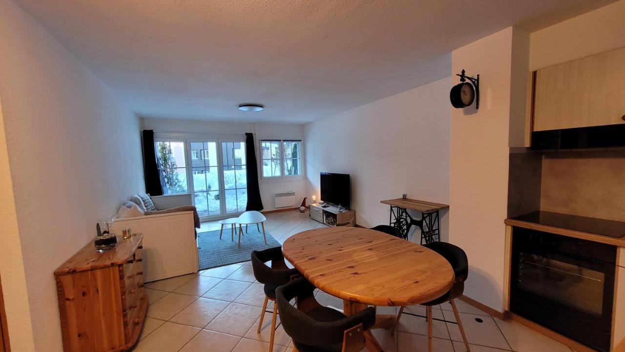 Appartement Avec Terrasse Ensoleillee Gruyeres Ngoại thất bức ảnh