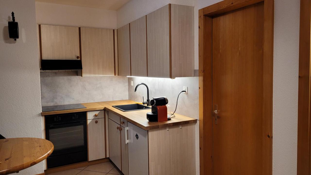 Appartement Avec Terrasse Ensoleillee Gruyeres Ngoại thất bức ảnh